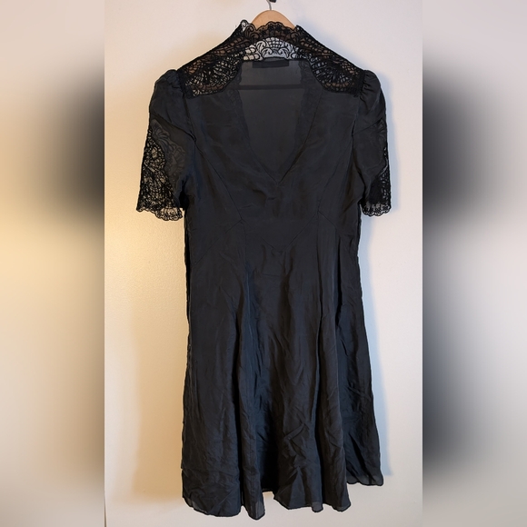 Karen Millen Silk Black Dress With Lace Inlays - Picture 4 of 6